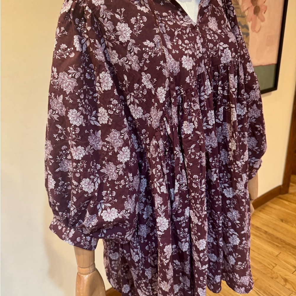 Madewell billowy maroon dress with white floral detail - Picture 6 of 11